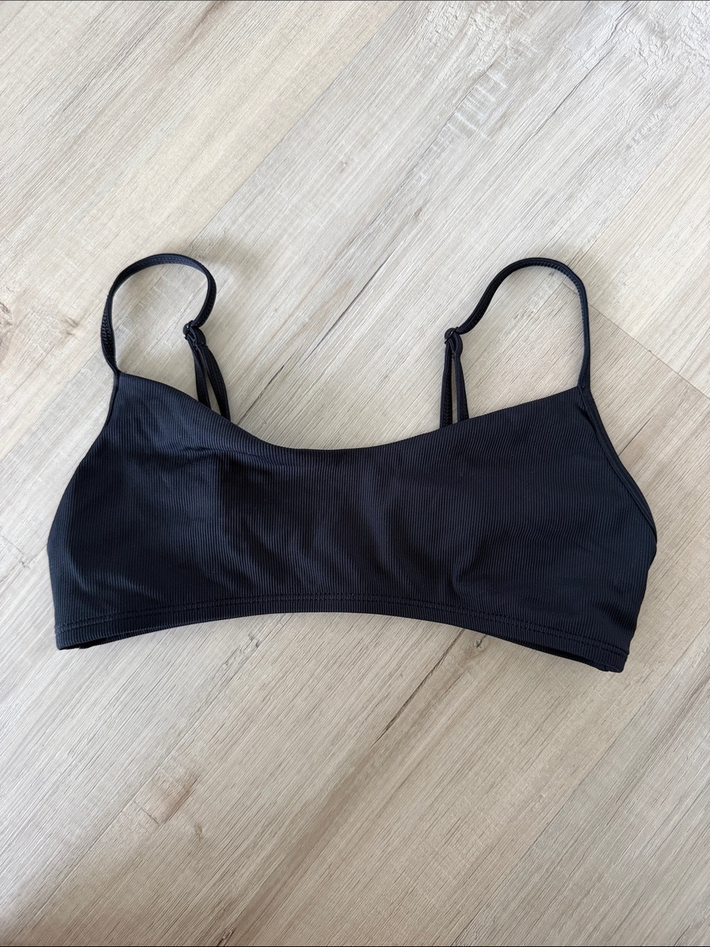 Eryn top in black rib